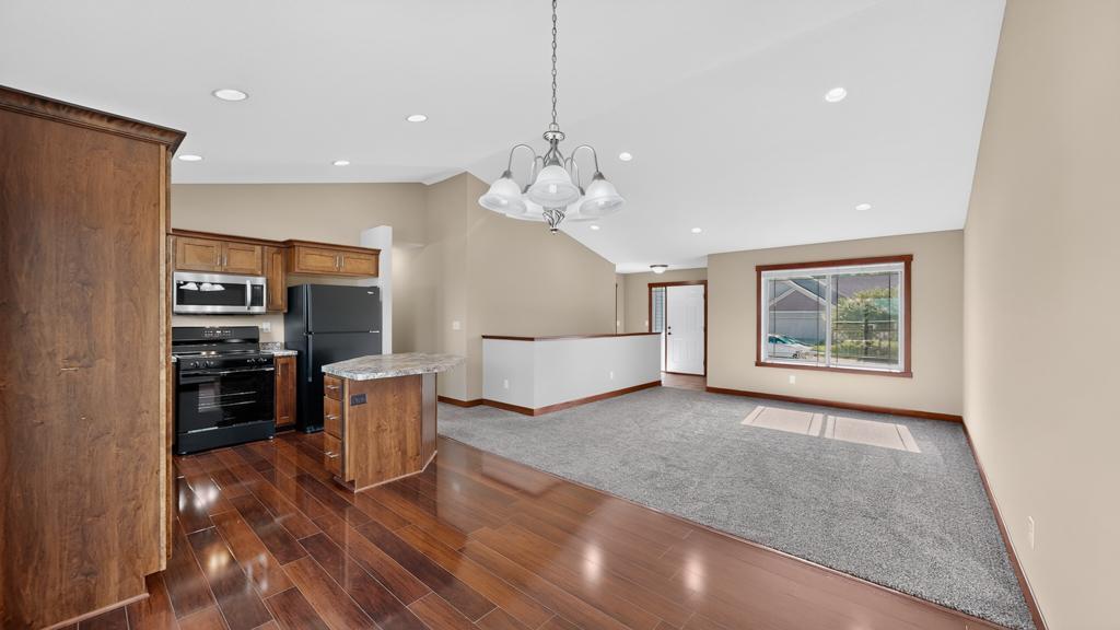 4998 55th Avenue Northwest Rochester, MN 55901 - Photo 11 of 39