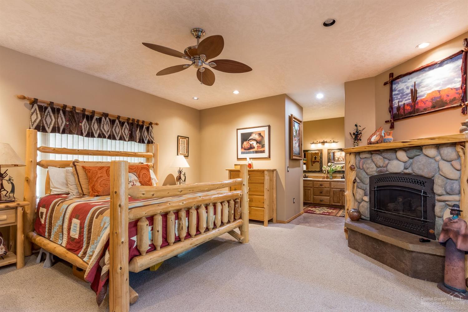16935 Covina Road Bend, OR 97707 - Photo 9 of 24 Spacious and bright master suite has its
