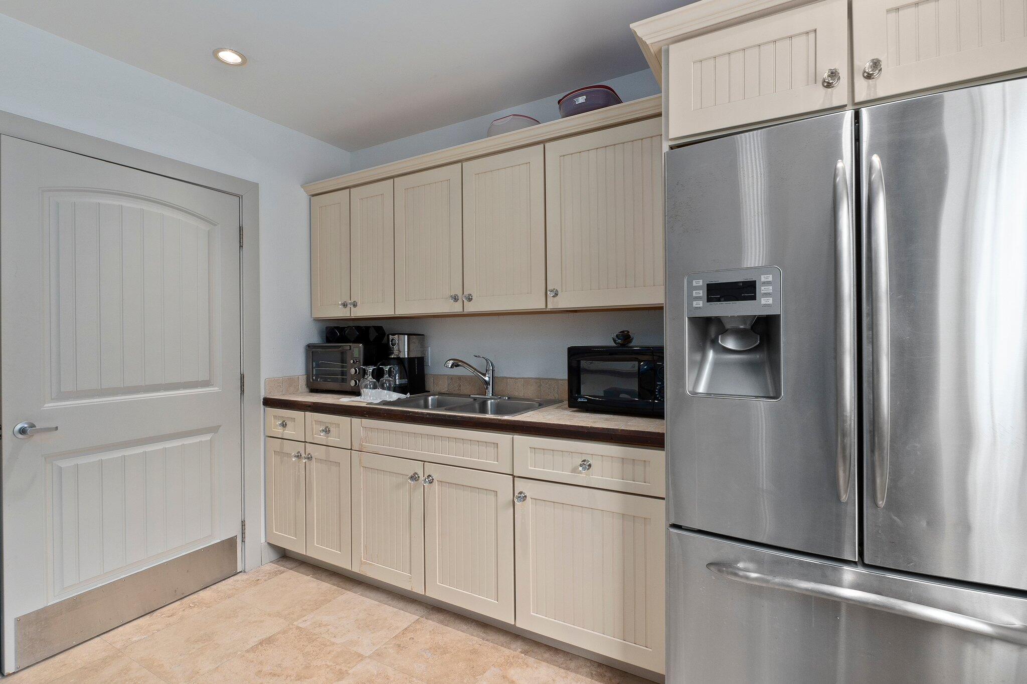 1568 Island Cove Road Fort Pierce, FL 34949 - Photo 60 of 75 Clubhouse Kitchen