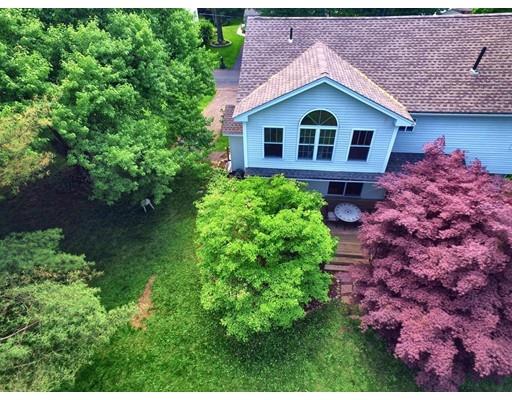 56 Westbrook Road South Hadley, MA 01075 - Photo 2 of 30 Gallery Image 2