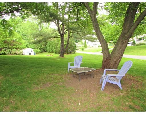 56 Westbrook Road South Hadley, MA 01075 - Photo 4 of 30 Gallery Image 4