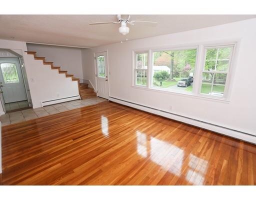 56 Westbrook Road South Hadley, MA 01075 - Photo 5 of 30 Gallery Image 5