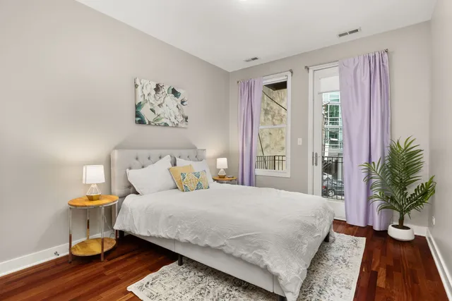 $450,000 | 1232 North Milwaukee Avenue, Unit 2, Chicago, IL 60622