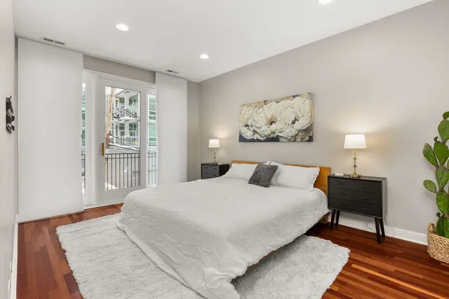 $450,000 | 1232 North Milwaukee Avenue, Unit 2, Chicago, IL 60622