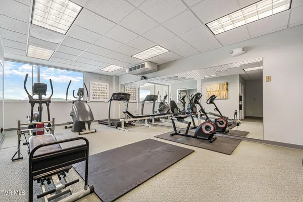 $209,000 | 210 Raceday Center Drive, Unit 1105, Bristol, TN 37620