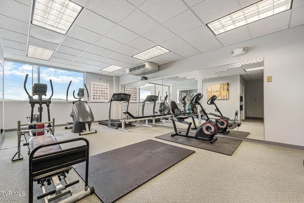 $209,000 | 210 Raceday Center Drive, Unit 1105, Bristol, TN 37620