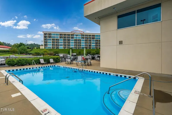 $209,000 | 210 Raceday Center Drive, Unit 1105, Bristol, TN 37620