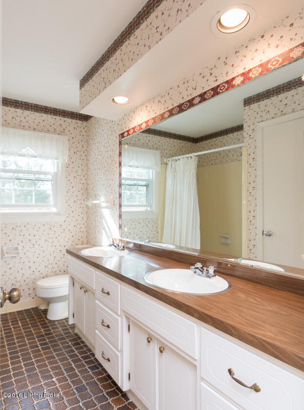 7702 Circle Crest Road Louisville, KY 40241 - Photo 42 of 57 untitled-43