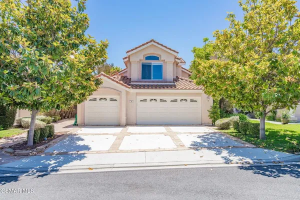 $1,099,000 | 776 Holbertson Court, Simi Valley, CA 93065