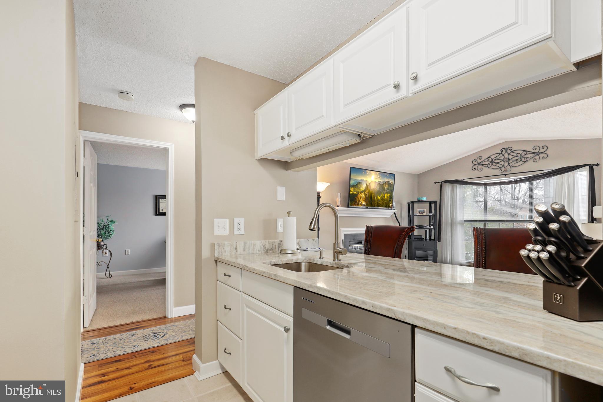 20950 Timber Ridge Terrace, Unit 303 Ashburn, VA 20147 - Photo 8 of 21 Gallery Image 8