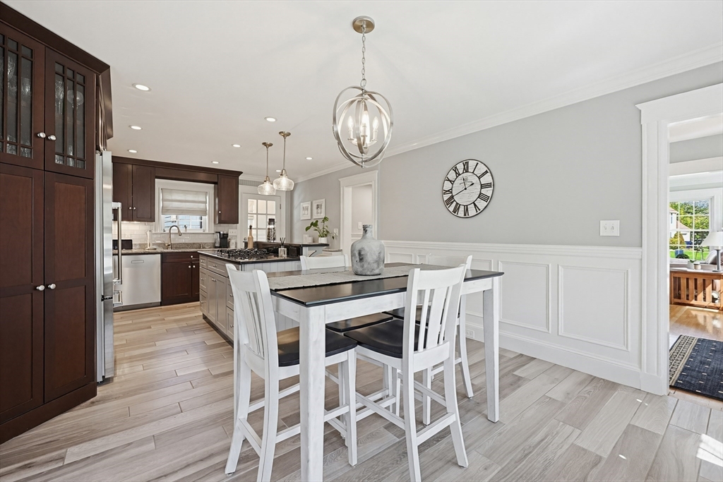 434 Brook Road Milton, MA 02186 - Photo 12 of 40