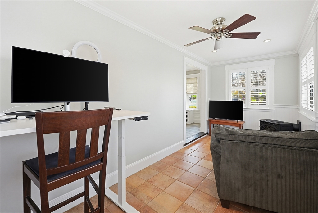 434 Brook Road Milton, MA 02186 - Photo 17 of 40