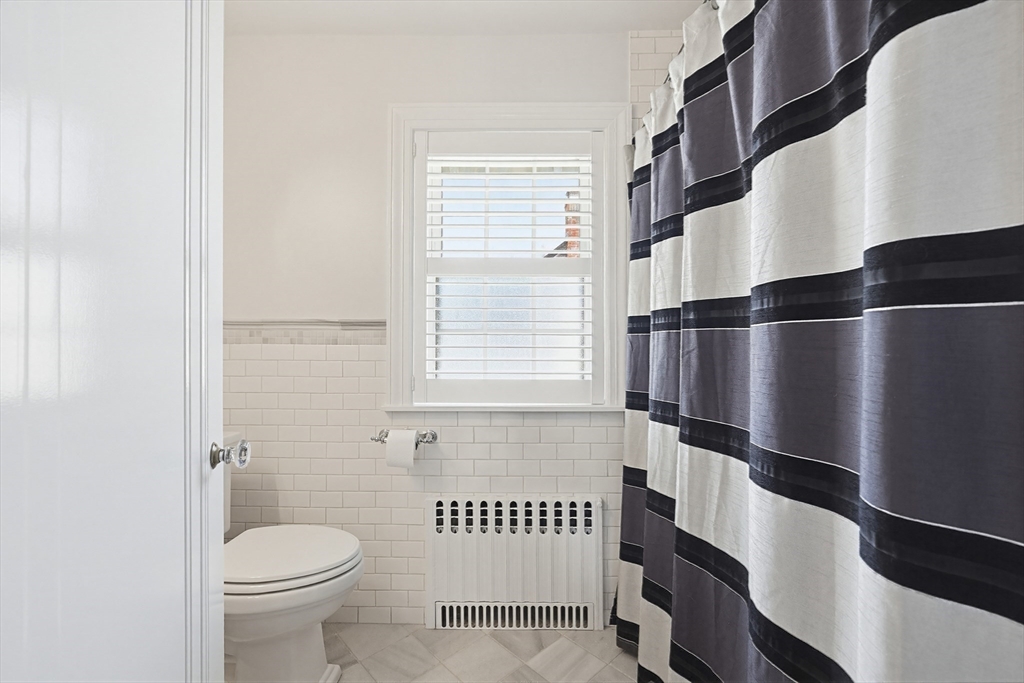 434 Brook Road Milton, MA 02186 - Photo 25 of 40