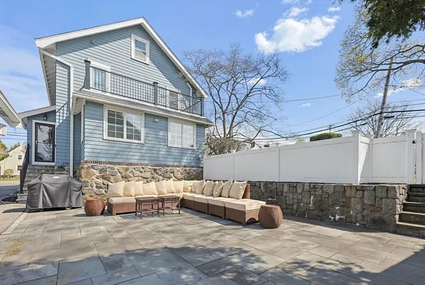 $1,150,000 | 434 Brook Road, Milton, MA 02186