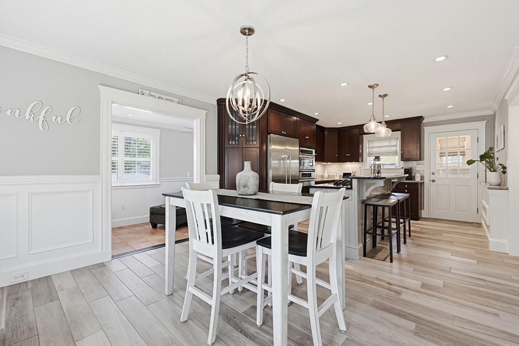 434 Brook Road Milton, MA 02186 - Photo 10 of 40