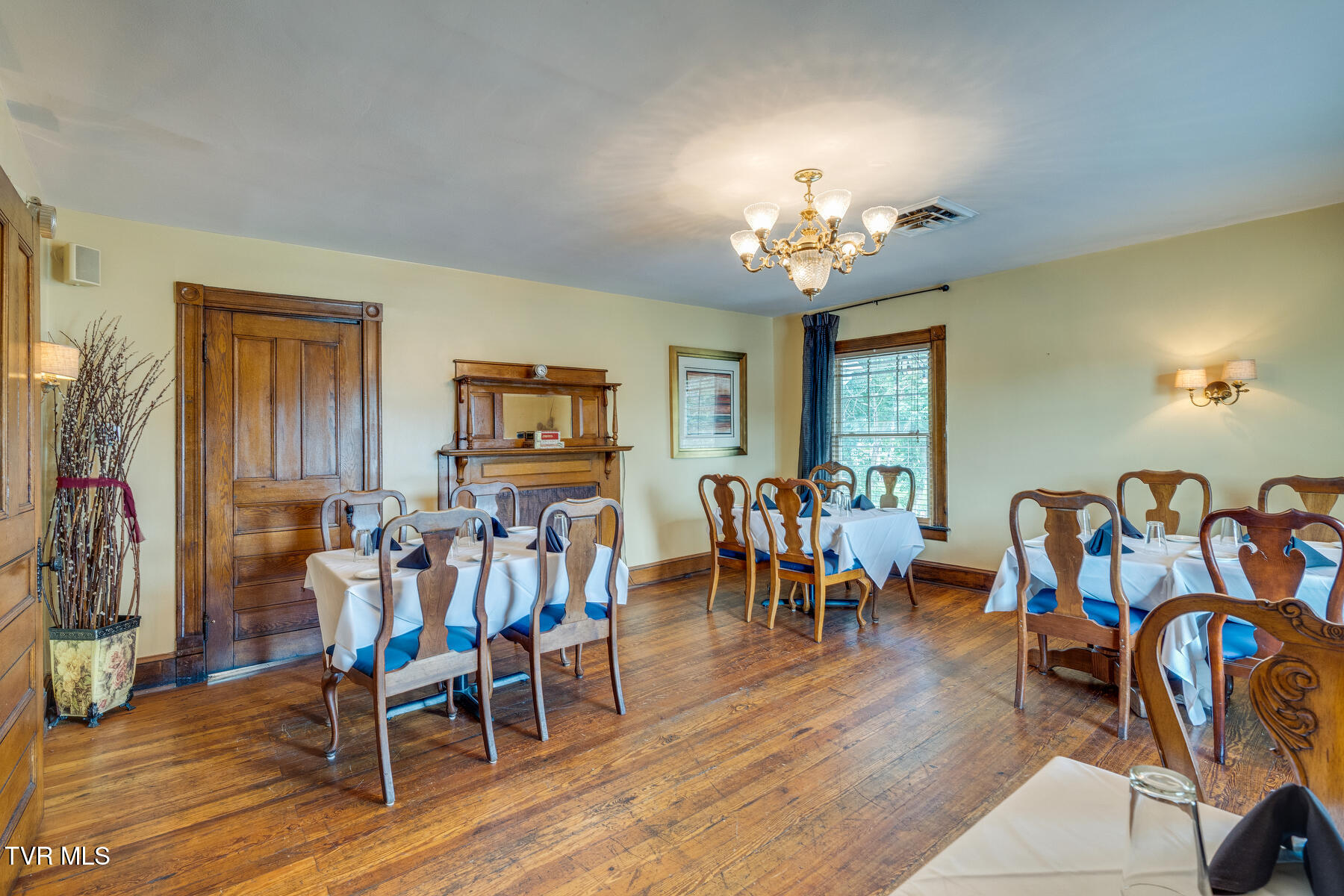 412 6th Street Bristol, TN 37620 - Photo 33 of 59 042