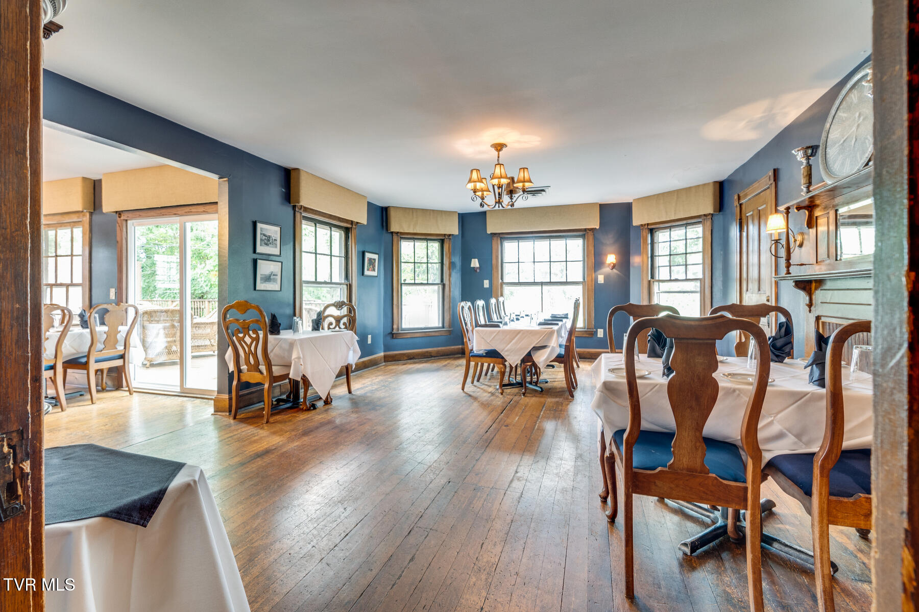 412 6th Street Bristol, TN 37620 - Photo 39 of 59 047