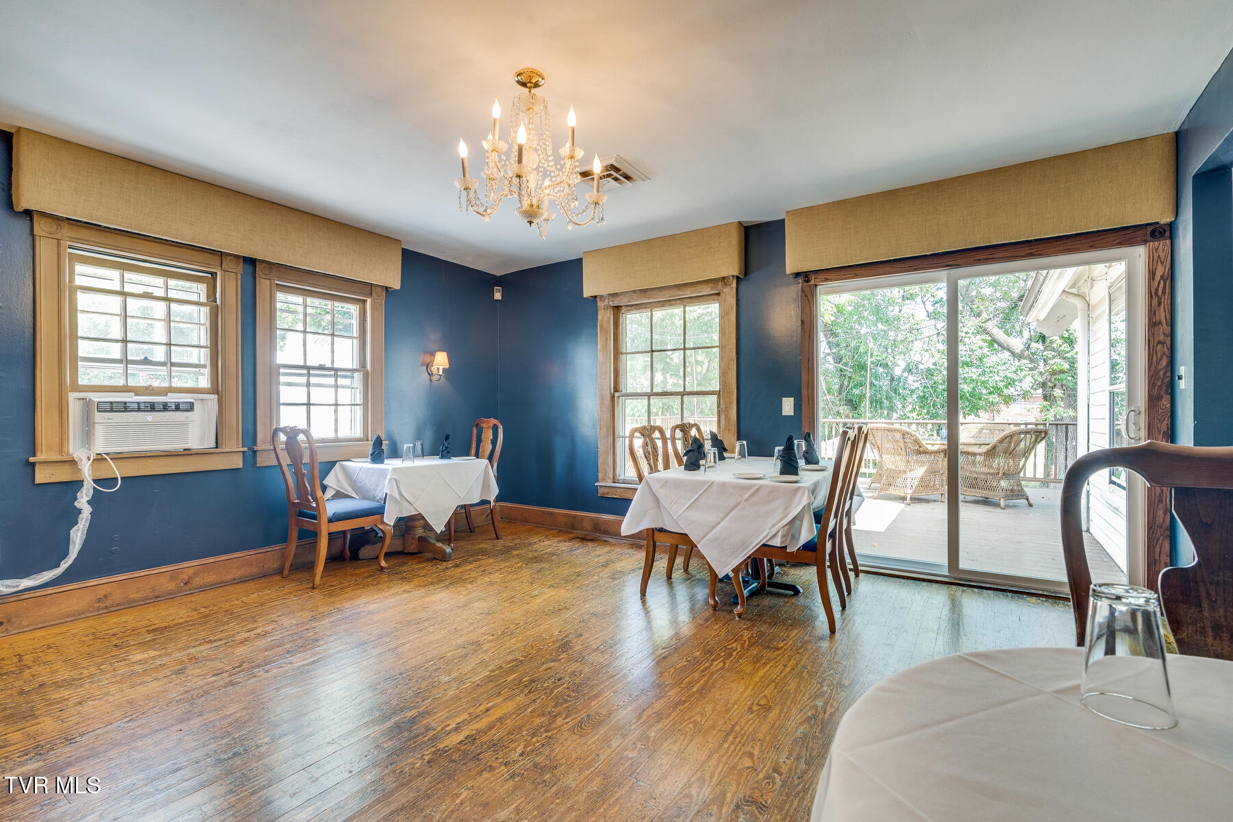 412 6th Street Bristol, TN 37620 - Photo 45 of 59 054