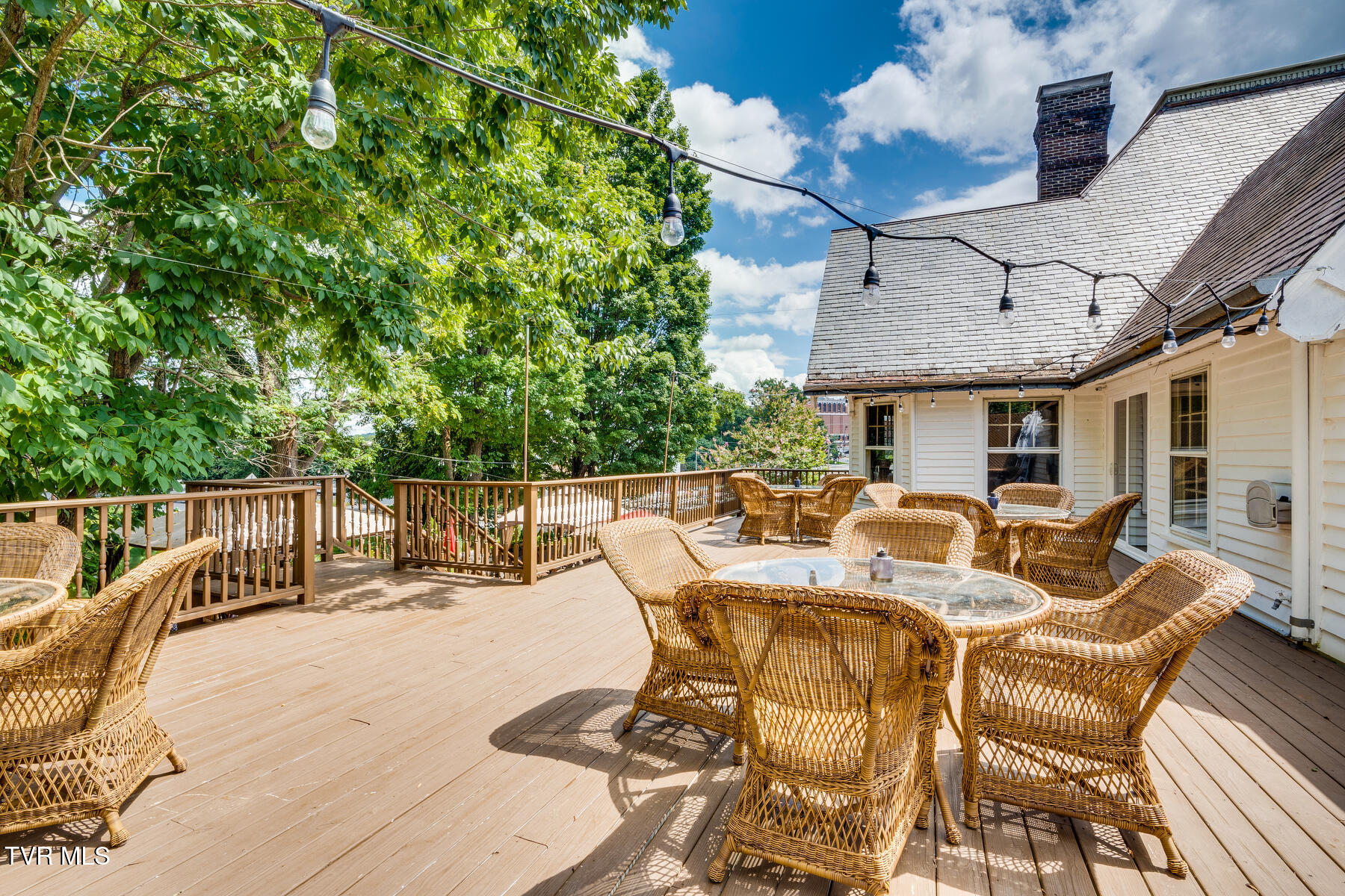 412 6th Street Bristol, TN 37620 - Photo 47 of 59 069