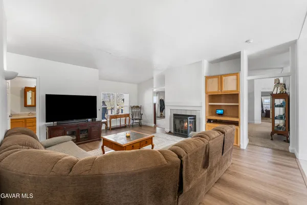 $573,870 | 9890 Sue Avenue, Rosamond, CA 93560
