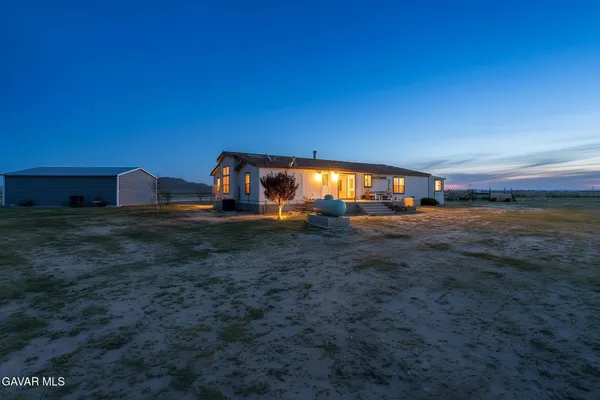 $573,870 | 9890 Sue Avenue, Rosamond, CA 93560