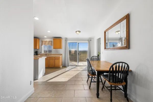 $573,870 | 9890 Sue Avenue, Rosamond, CA 93560