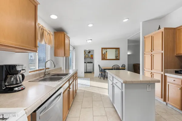 $573,870 | 9890 Sue Avenue, Rosamond, CA 93560