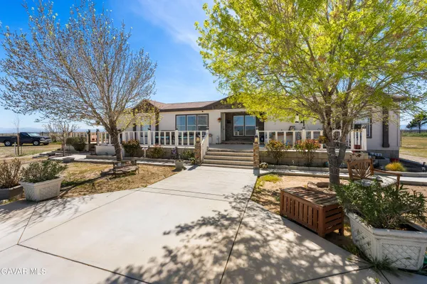 $573,870 | 9890 Sue Avenue, Rosamond, CA 93560