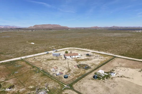 $573,870 | 9890 Sue Avenue, Rosamond, CA 93560