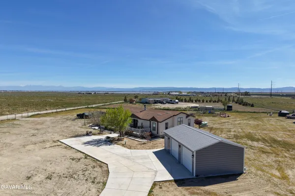 $573,870 | 9890 Sue Avenue, Rosamond, CA 93560