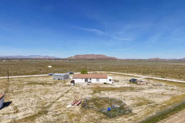 $573,870 | 9890 Sue Avenue, Rosamond, CA 93560