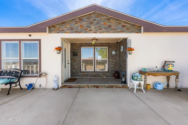 $573,870 | 9890 Sue Avenue, Rosamond, CA 93560