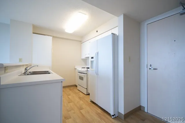 $2,000 | 215 North King Street, Unit 907, Honolulu, HI 96817