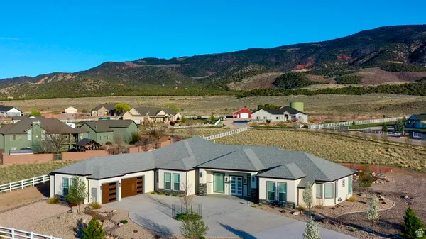 $1,299,000 | 1531 South Laura Circle West, Parowan, UT 84761