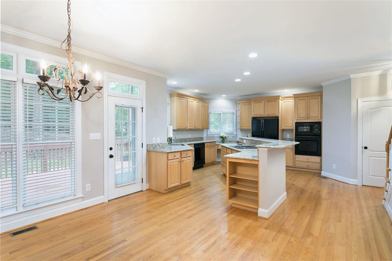 2809 Sunnystone Way Raleigh, NC 27613 - Photo 9 of 25 Breakfast Area