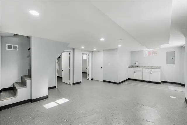 $224,900 | 1975 Troup Avenue, Kansas City, KS 66104