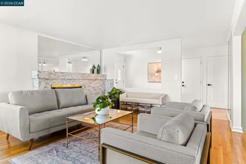 $1,398,000 | 18832 Cindy Way, Castro Valley, CA 94546