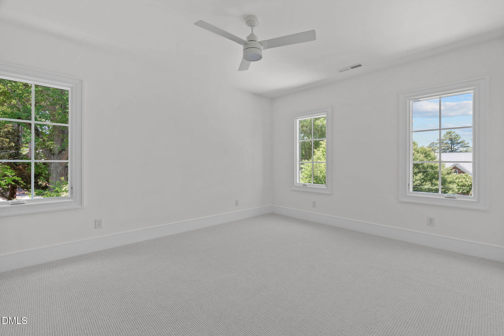 1718 Piccadilly Lane Raleigh, NC 27608 - Photo 37 of 60 A-55