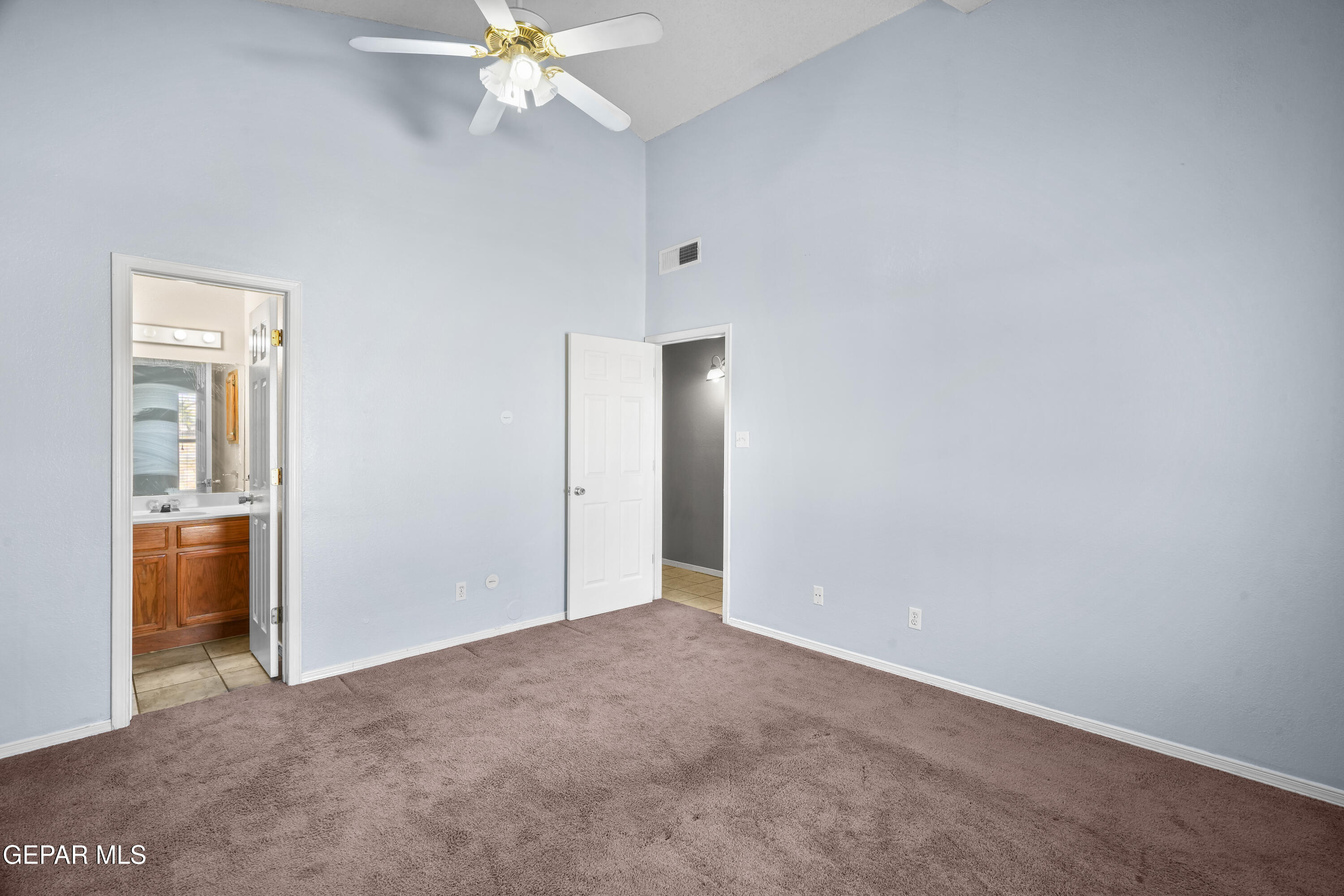 12369 Tierra Apache Road El Paso, TX 79938 - Photo 11 of 22 12369 Tierra Apache Rd-25