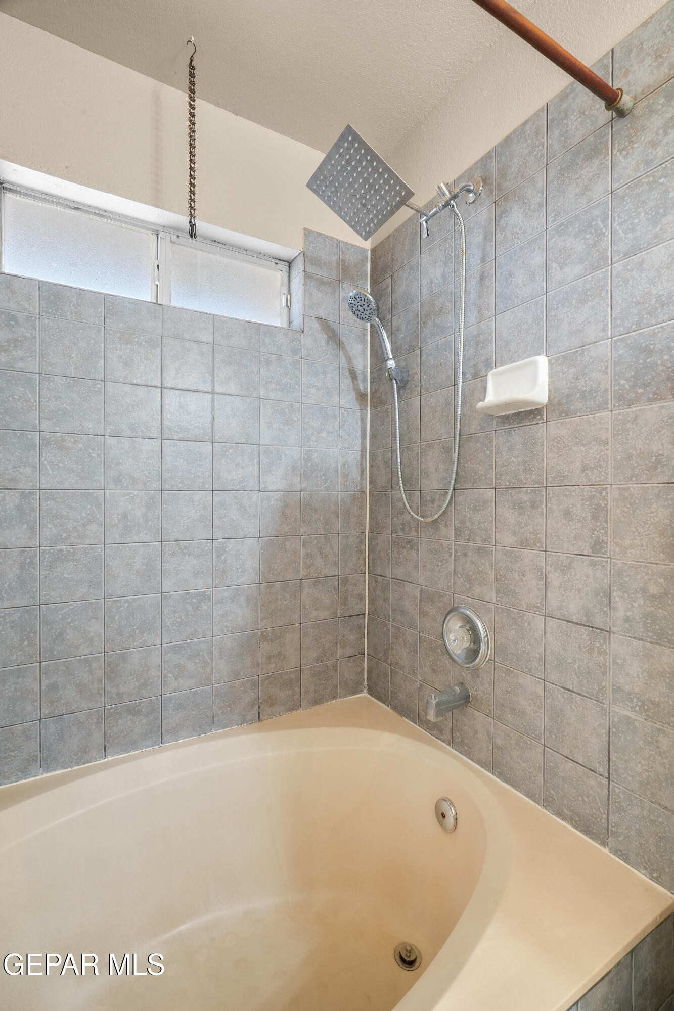 12369 Tierra Apache Road El Paso, TX 79938 - Photo 16 of 22 12369 Tierra Apache Rd-30