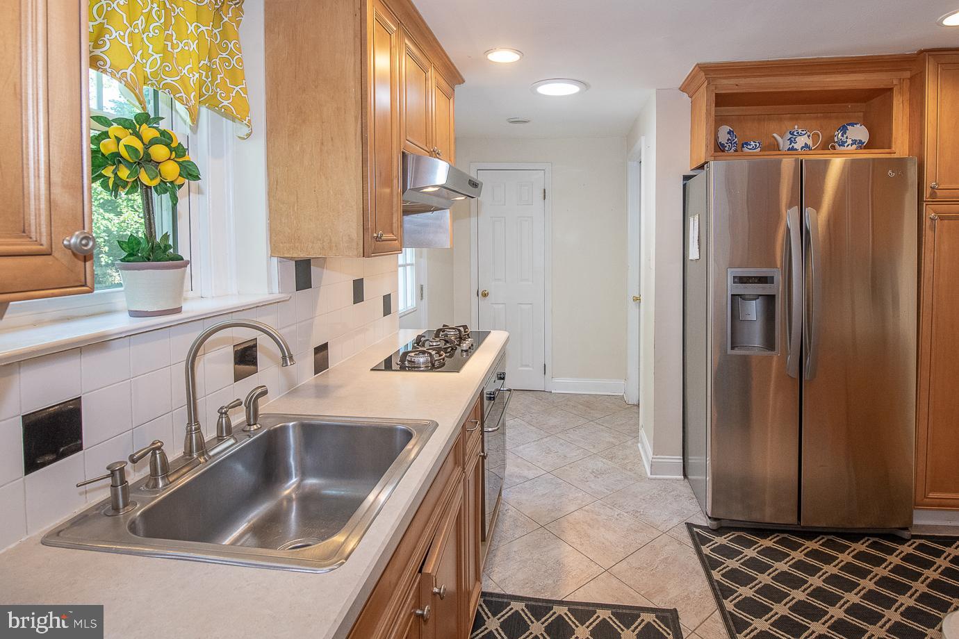 412 Grange Road Wayne, PA 19087 - Photo 11 of 33