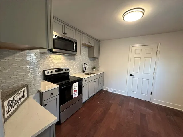 $137,500 | 304 North 31st Street, Kansas City, KS 66102