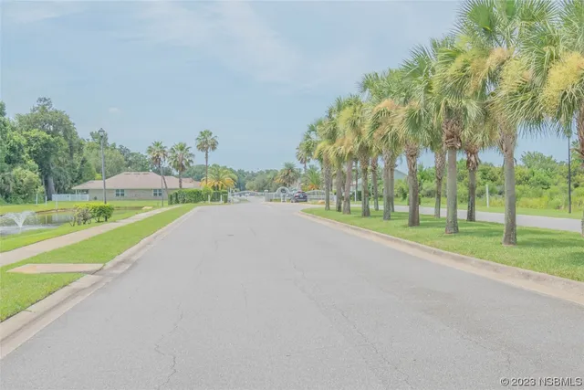 $380,000 | 627 Coral Trace Boulevard, Edgewater, FL 32132
