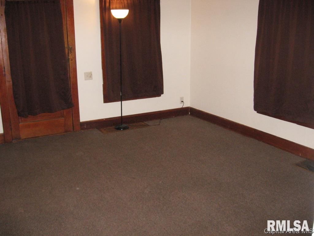 1123 Virginia Avenue Springfield, IL 62702 - Photo 3 of 14