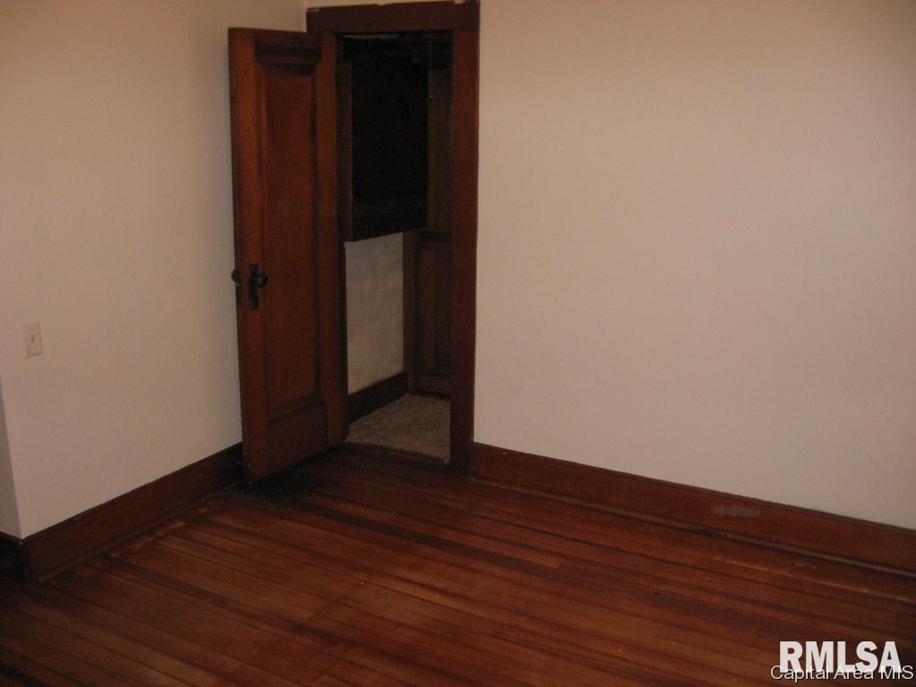 1123 Virginia Avenue Springfield, IL 62702 - Photo 8 of 14