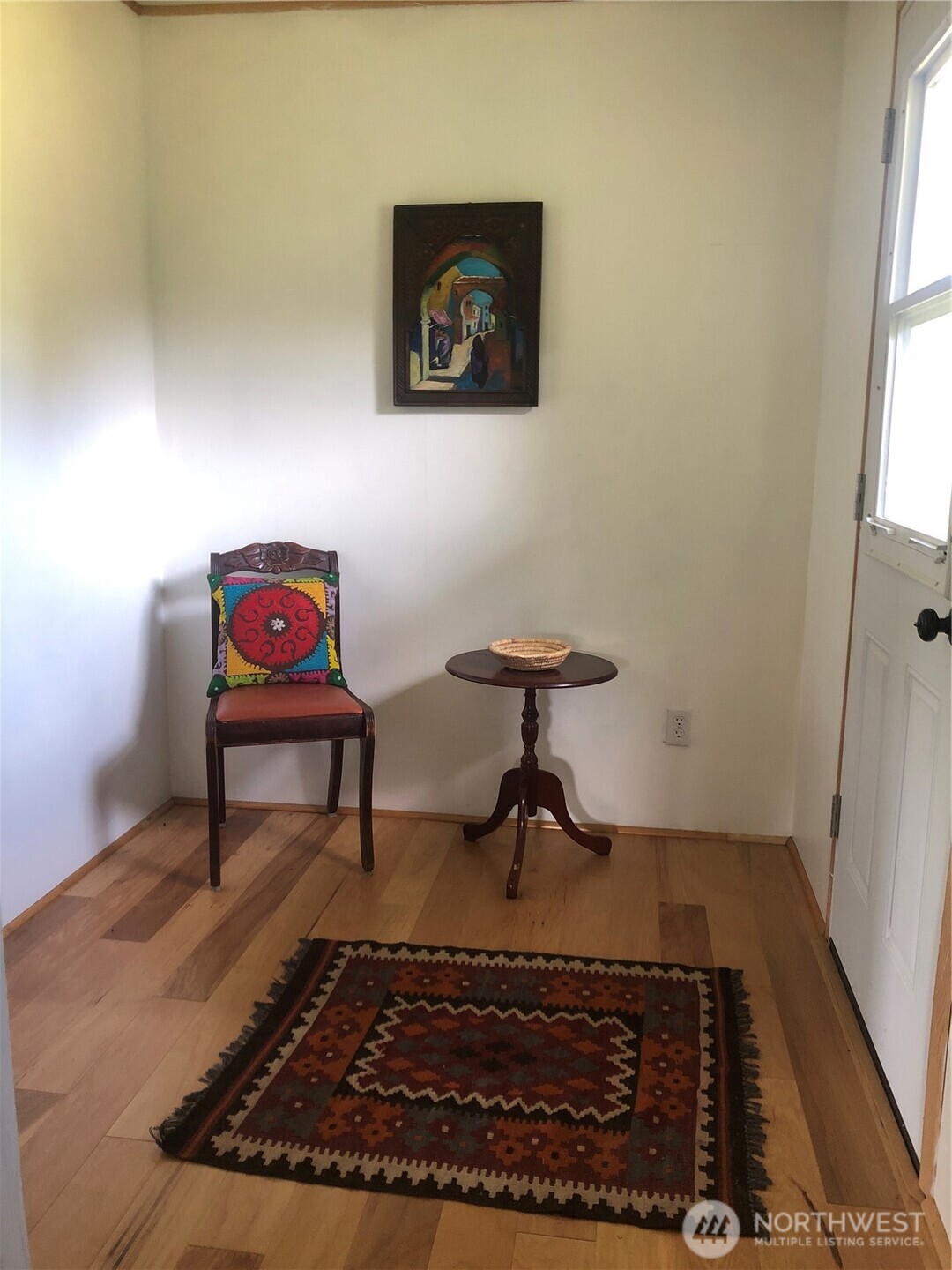 845 Schmid Road Grayland, WA 98547 - Photo 32 of 34 a living room with a rug