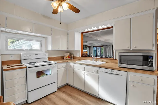 $349,900 | 4570 Christian Drive, Clarence, NY 14031