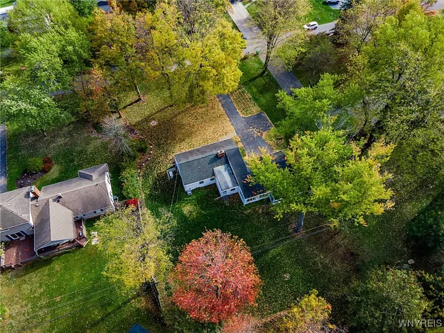 $349,900 | 4570 Christian Drive, Clarence, NY 14031