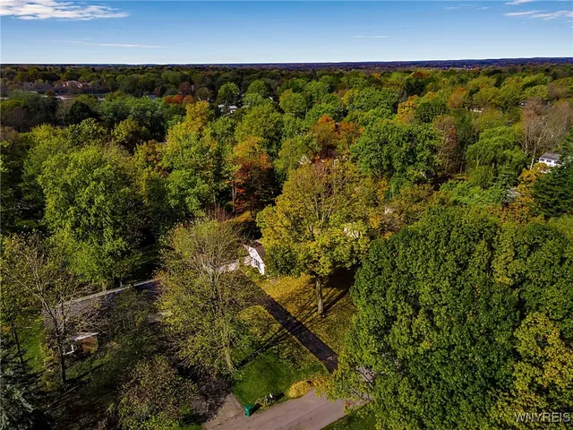 $349,900 | 4570 Christian Drive, Clarence, NY 14031