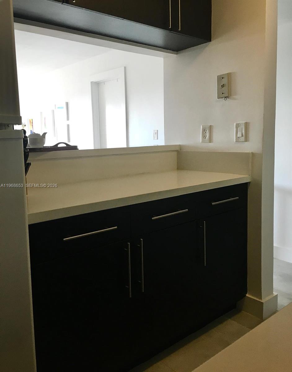 677 Southwest 9th Avenue, Unit 406 Miami, FL 33130 - Photo 8 of 8